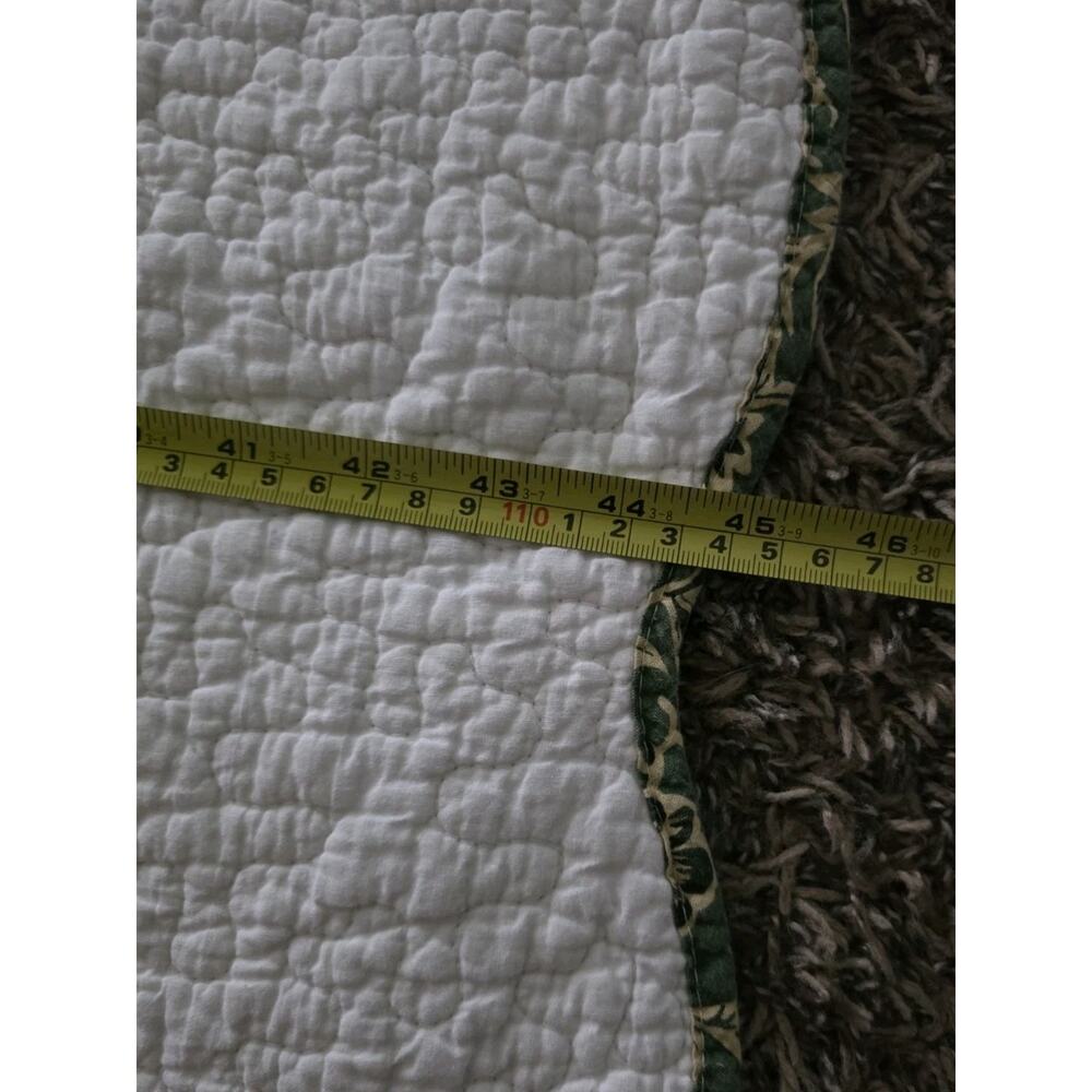 Vintage Cathedral Window Lap Quilt Scalloped Edge 58 X 45" Cottage - Picture 8 of 12